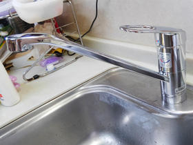 水漏れも解消し、使いやすい高さになったキッチン用水栓